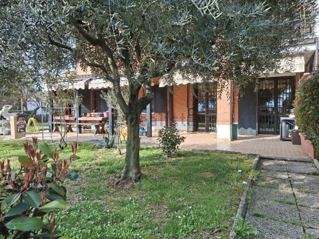 Appartamento in vendita di 101 m² in Via VIII Marzo