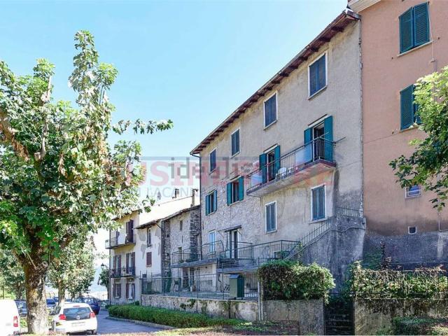 Appartamento in vendita di 101 m² in Via XI Febbraio, 3