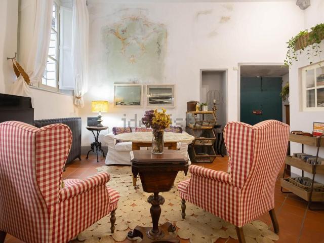 Appartamento in vendita di 101 m² in Viale Giovanni Pacini