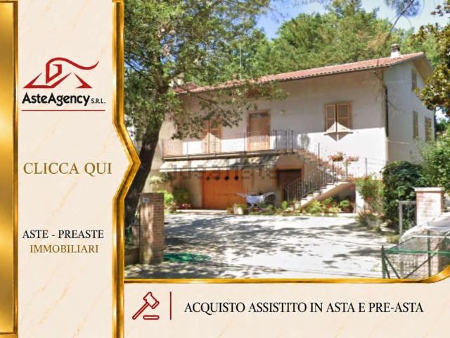 Appartamento in vendita di 101 m² in Contrada Verdefiore, 14