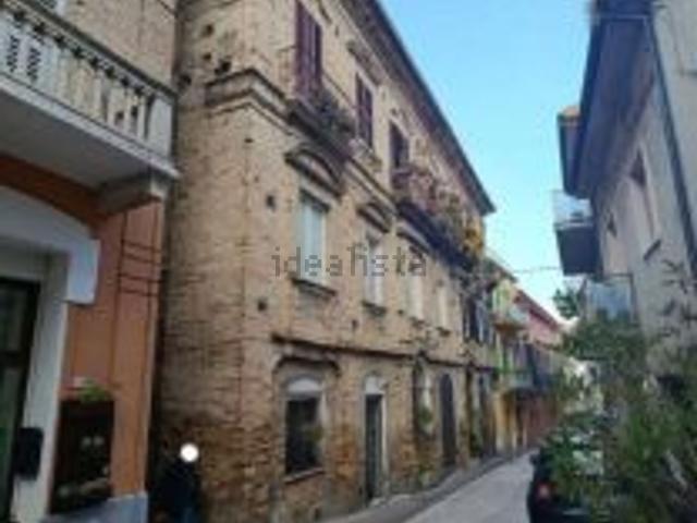 Appartamento in vendita di 101 m² in Corso Vittorio Emanuele, 134