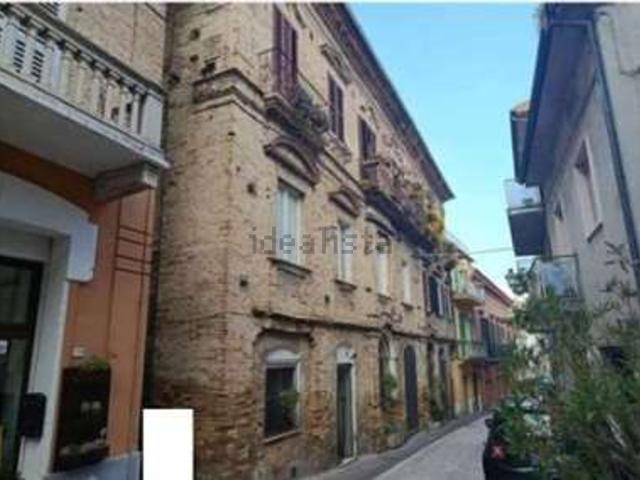 Appartamento in vendita di 101 m² in Corso Vittorio Emanuele, 134