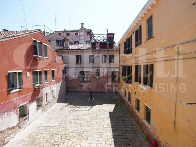 Appartamento in vendita di 101 m² in Fondamenta dei Mori