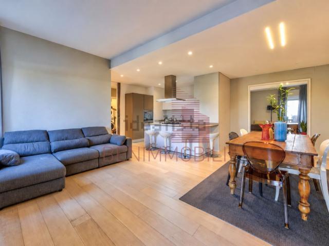 Appartamento in vendita di 101 m² in Piazza San Rocco, 6