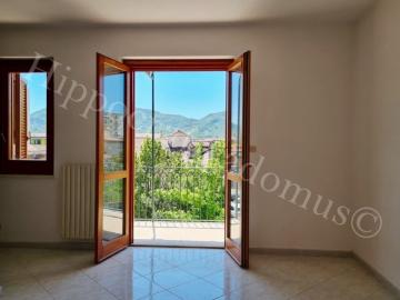 Appartamento in vendita di 102 m² in Via Corallo