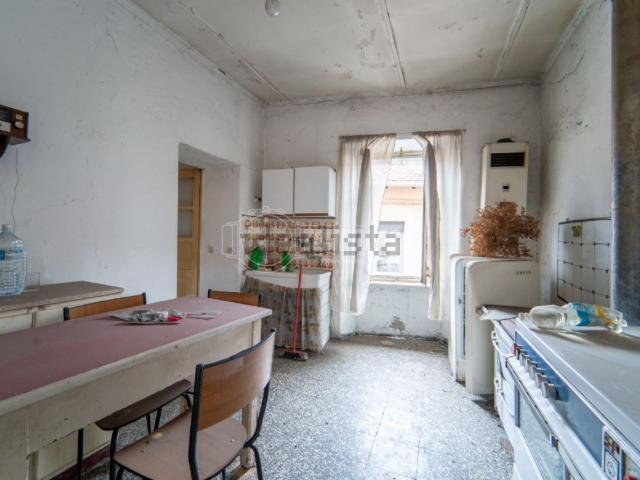 Appartamento in vendita di 102 m² in Via Camillo Benso Conte di Cavour, 7
