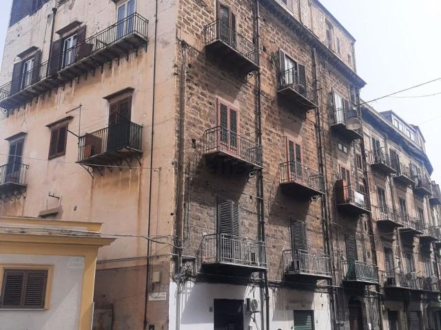 Appartamento in vendita di 102 m² in Via Cappuccini