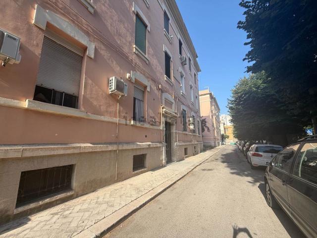 Appartamento in vendita di 102 m² in Via Cesare Battisti, 255