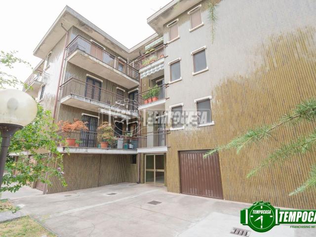 Appartamento in vendita di 102 m² in Via Circonvallazione
