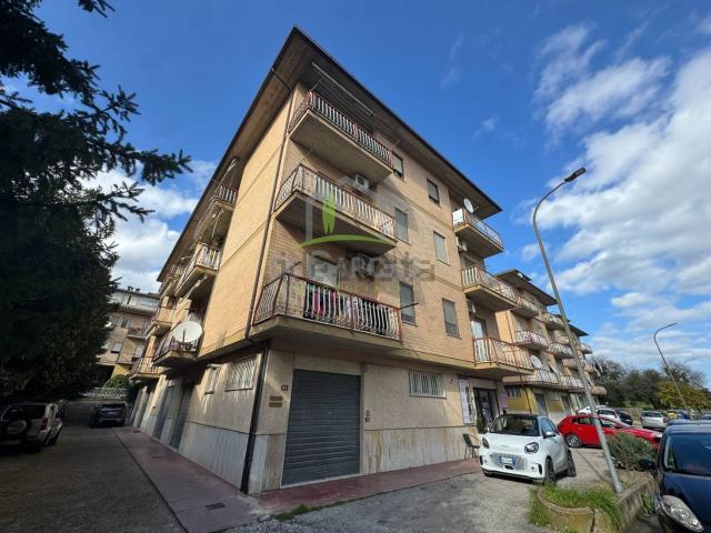 Appartamento in vendita di 102 m² in Via Antonio Gramsci, 17