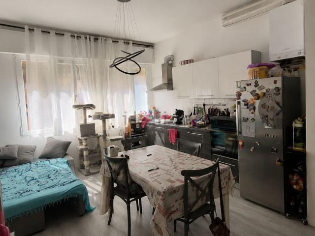 Appartamento in vendita di 102 m² in Via Andrea Calmo
