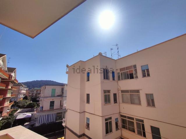 Appartamento in vendita di 102 m² in Via Asti, 19