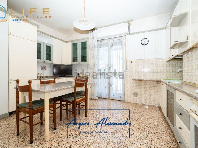 Appartamento in vendita di 102 m² in Via B. Buozzi, 5