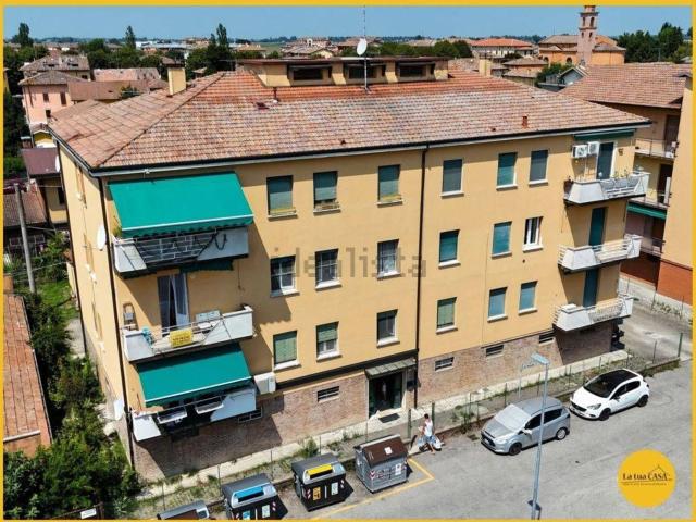 Appartamento in vendita di 102 m² in Via G. Puccini, 7