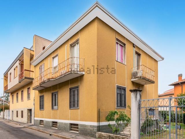 Appartamento in vendita di 102 m² in Via Generale Antonio Cantore