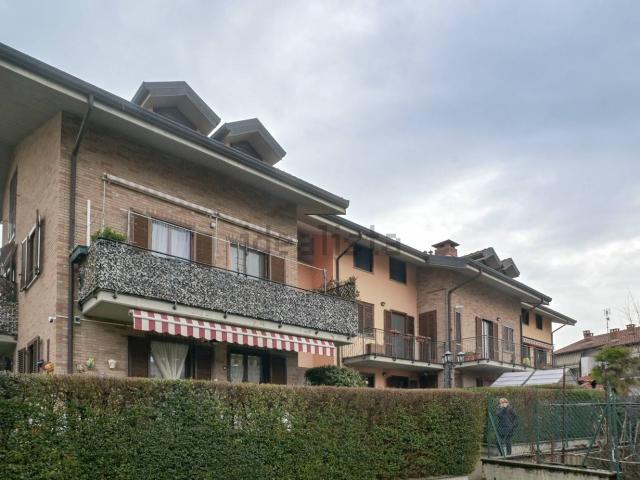 Appartamento in vendita di 102 m² in Via Giuseppe Bonino, 4