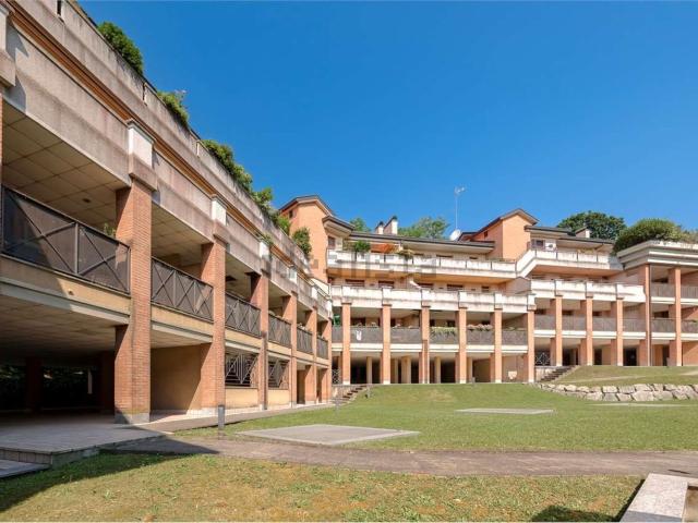 Appartamento in vendita di 102 m² in Via Giacomo Matteotti, 4