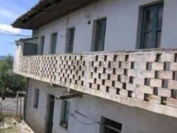 Appartamento in vendita di 102 m² in Via Giordano Bruno