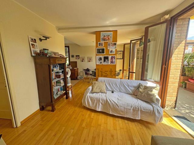 Appartamento in vendita di 102 m² in Via Giovanni Boccaccio