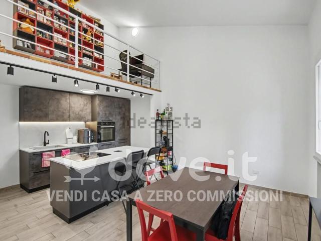 Appartamento in vendita di 102 m² in Via Decio Raggi, 7