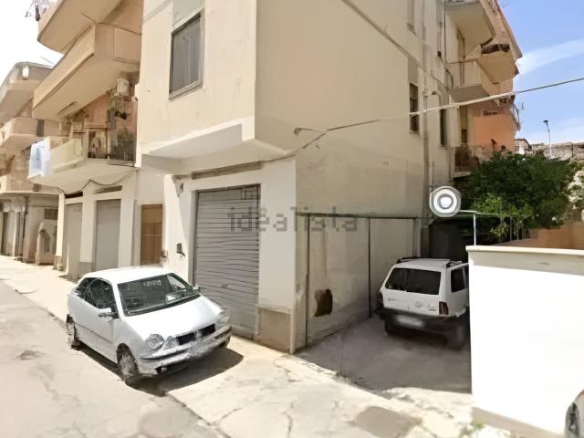 Appartamento in vendita di 102 m² in Via degli Enotri