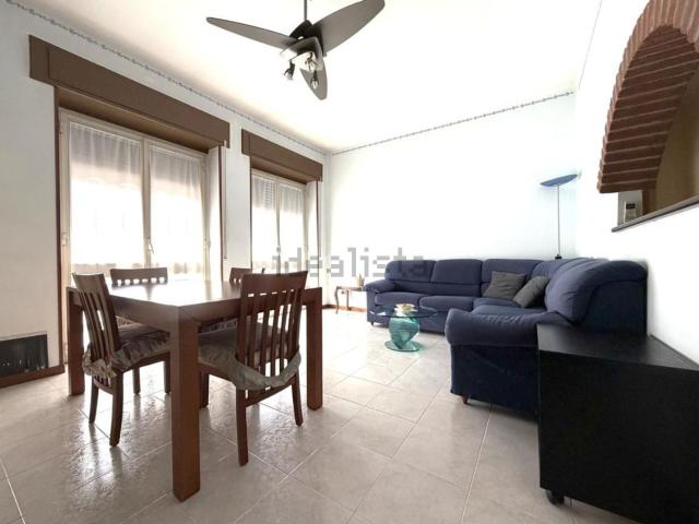 Appartamento in vendita di 102 m² in Via degli Ippocastani, 9