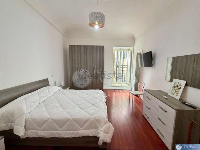 Appartamento in vendita di 102 m² in Via Dione