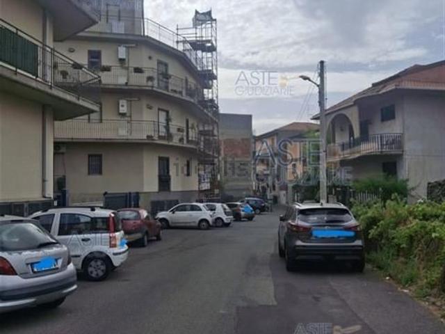 Appartamento in vendita di 102 m² in Via Etna, 12