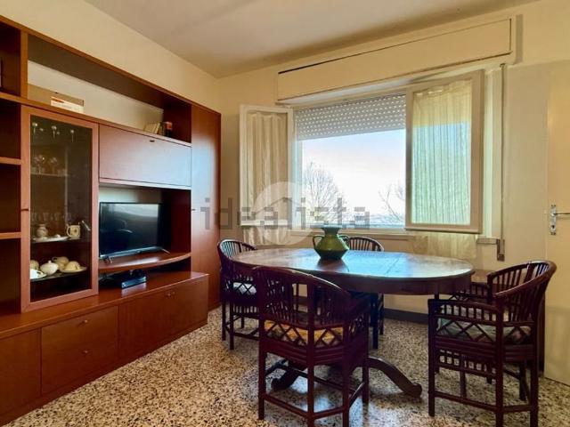 Appartamento in vendita di 102 m² in Via Europa, 194