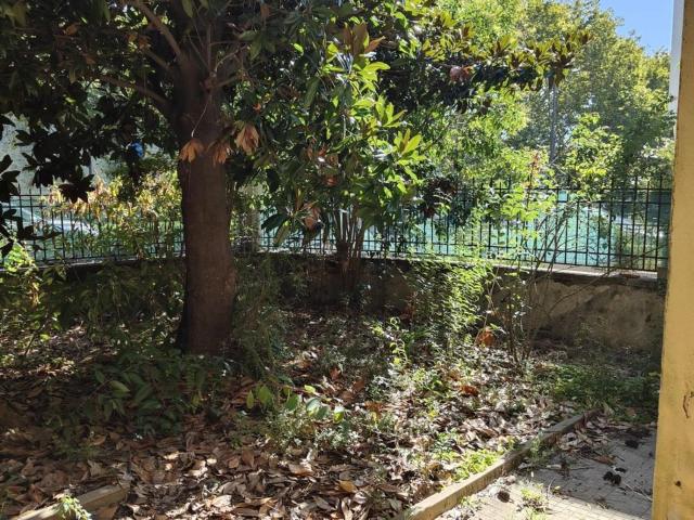 Appartamento in vendita di 102 m² in Via Francesco Rismondo, 26