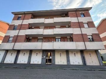 Appartamento in vendita di 102 m² in Via Luigi Longo, 46
