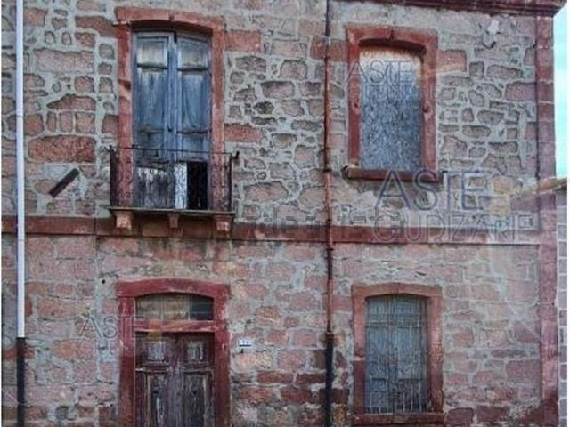 Appartamento in vendita di 102 m² in Via Nazario Sauro, 25