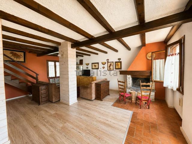 Appartamento in vendita di 102 m² in Via Stoner
