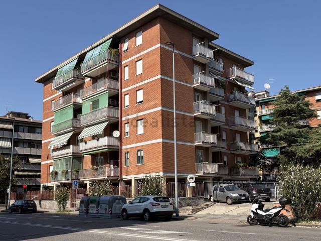Appartamento in vendita di 102 m² in Via Po, 9