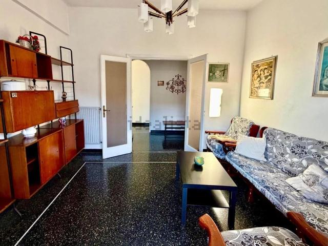 Appartamento in vendita di 102 m² in Via Piacenza