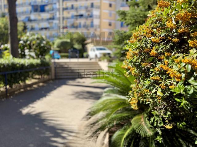 Appartamento in vendita di 102 m² in Via Piave, 25