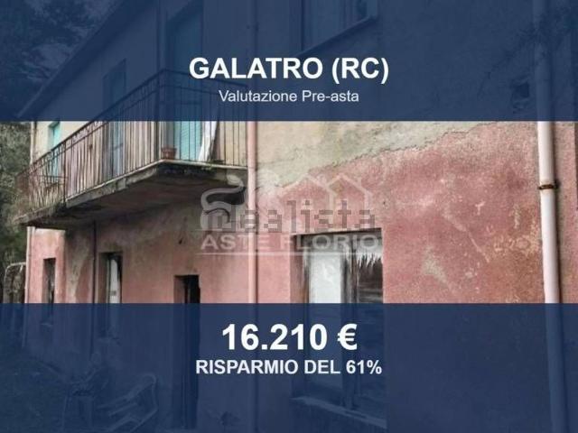 Appartamento in vendita di 102 m² in Via Provinciale