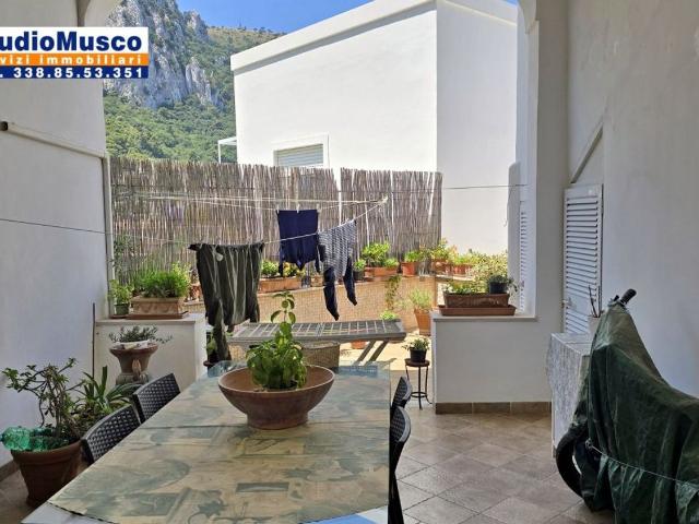 Appartamento in vendita di 102 m² in Via Roma