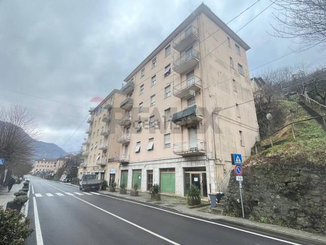 Appartamento in vendita di 102 m² in Via Roma, 79