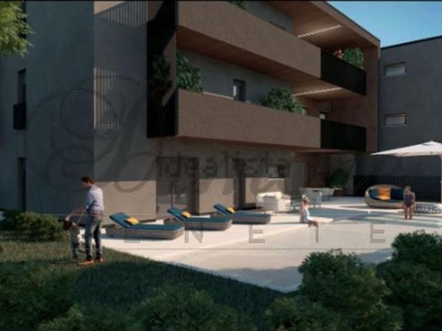 Appartamento in vendita di 102 m² in Via Riviera del Brenta