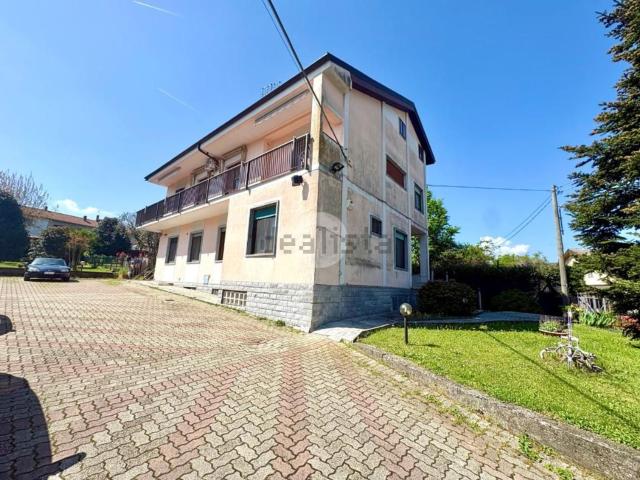 Appartamento in vendita di 102 m² in Via Rivoli, 14