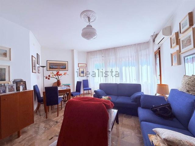 Appartamento in vendita di 102 m² in Via T. Casati