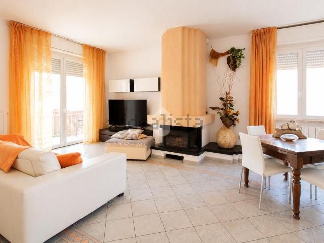 Appartamento in vendita di 102 m² in Via Tommaso Campanella, 7