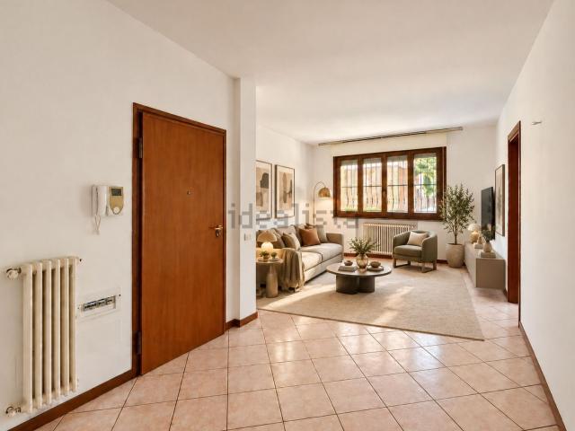 Appartamento in vendita di 102 m² in Via Trieste