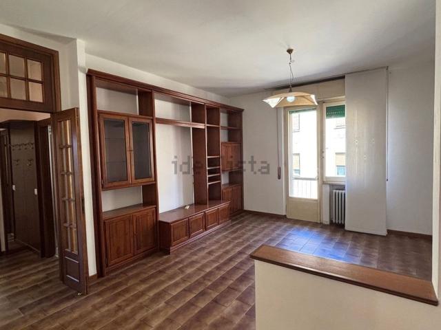 Appartamento in vendita di 102 m² in Via Volturno, 40