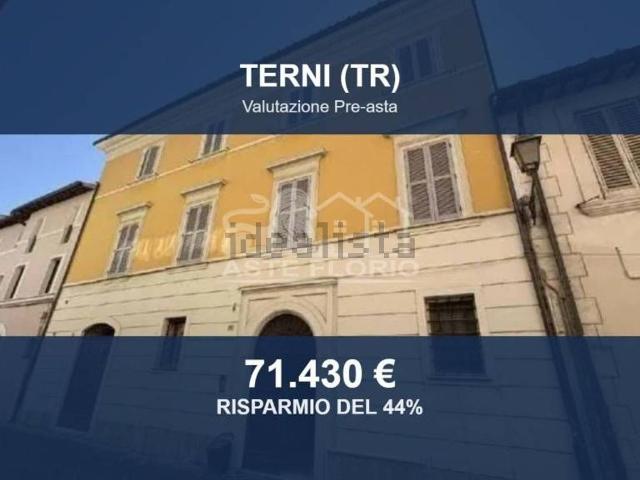 Appartamento in vendita di 102 m² in Via XI Febbraio, 49