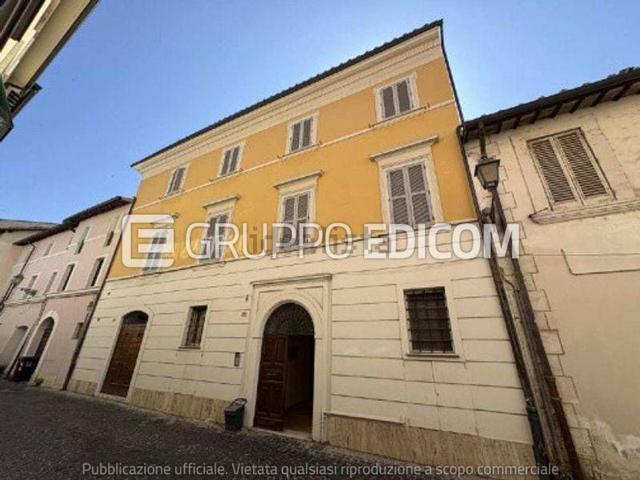 Appartamento in vendita di 102 m² in Via XI Febbraio