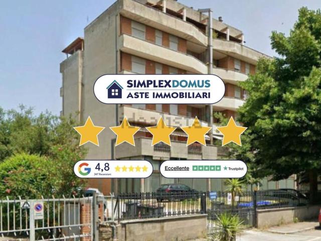 Appartamento in vendita di 102 m² in Viale Renato Donatelli