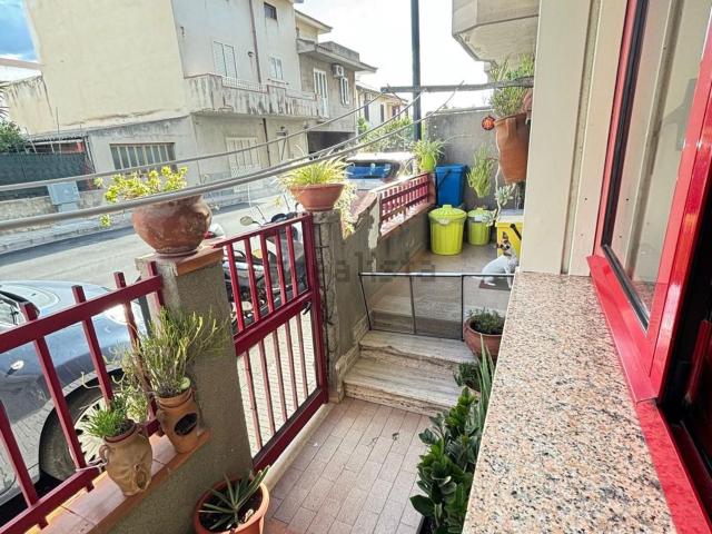 Appartamento in vendita di 102 m² in Corso Francesco Saija, 141