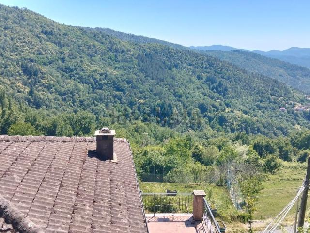 Appartamento in vendita di 102 m² in Frazione Antessio